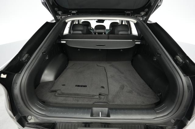2024 Kia EV6 — photo 6 of 21