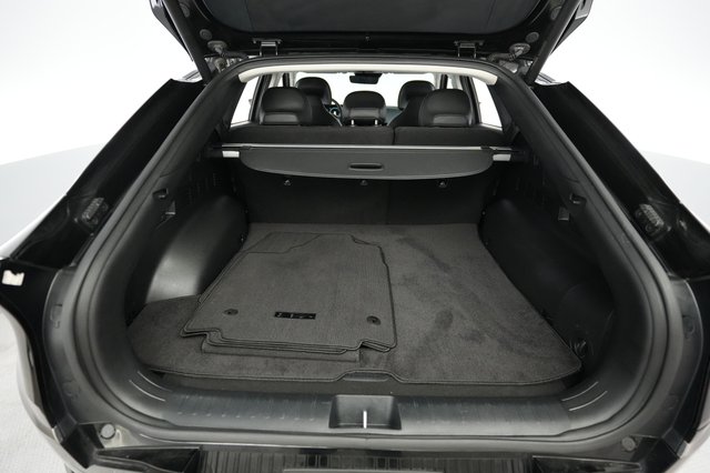 2024 Kia EV6 — photo 6 of 21
