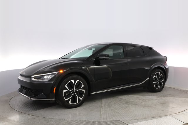 2024 Kia EV6 — photo 14 of 21