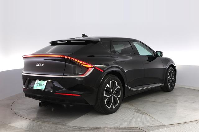 2024 Kia EV6 — photo 2 of 21