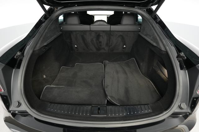 2022 Tesla Model S — photo 6 of 21