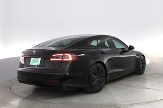 2022 Tesla Model S — photo 2 of 21