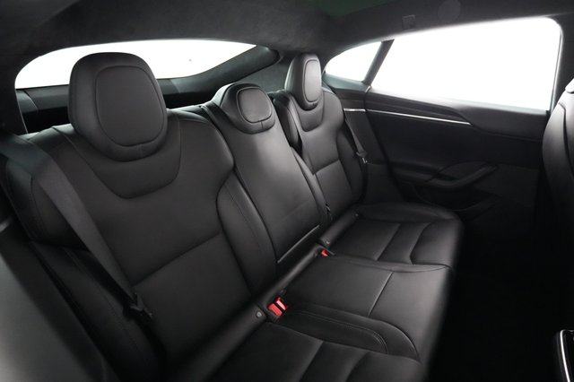 2022 Tesla Model S — photo 4 of 21