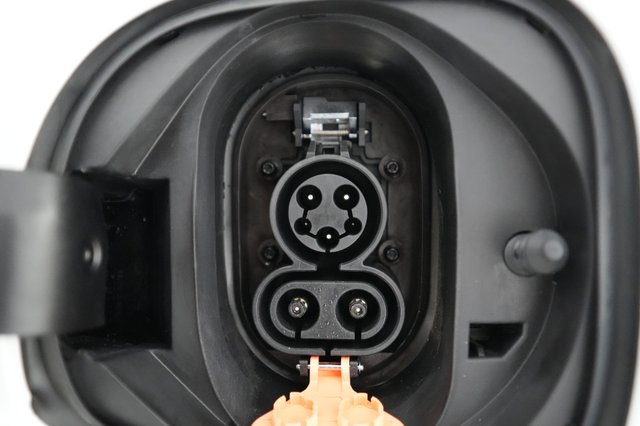 2023 Chevrolet Bolt EUV — photo 8 of 20