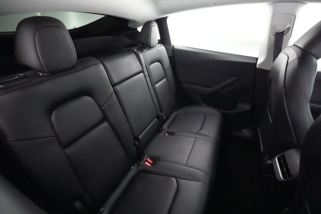 2023 Tesla Model Y — photo 4 of 24