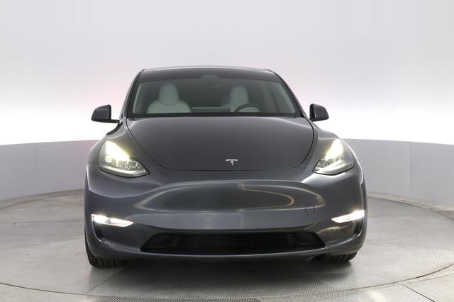 2023 Tesla Model Y — photo 9 of 22