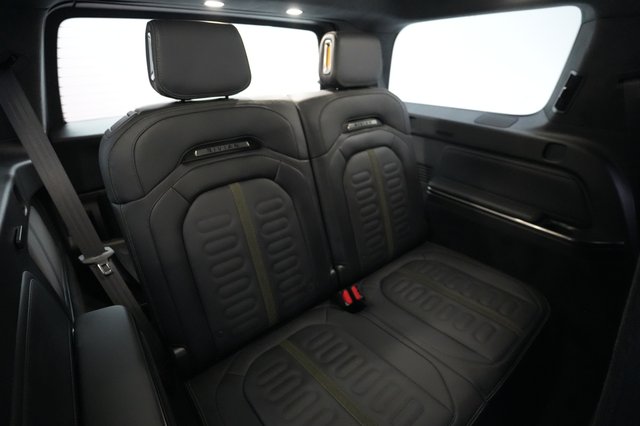 2024 Rivian R1S — photo 20 of 22