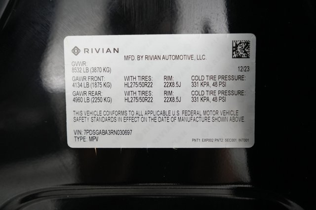 2024 Rivian R1S — photo 22 of 22