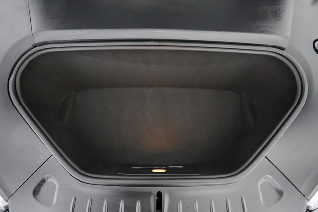 2022 Tesla Model S — photo 20 of 21