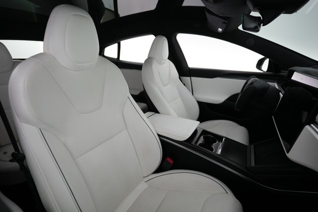 2022 Tesla Model S — photo 19 of 21