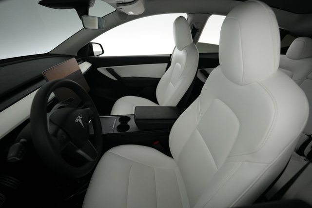 2022 Tesla Model Y — photo 3 of 22