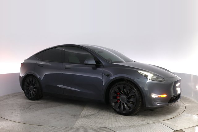 2022 Tesla Model Y — photo 11 of 22