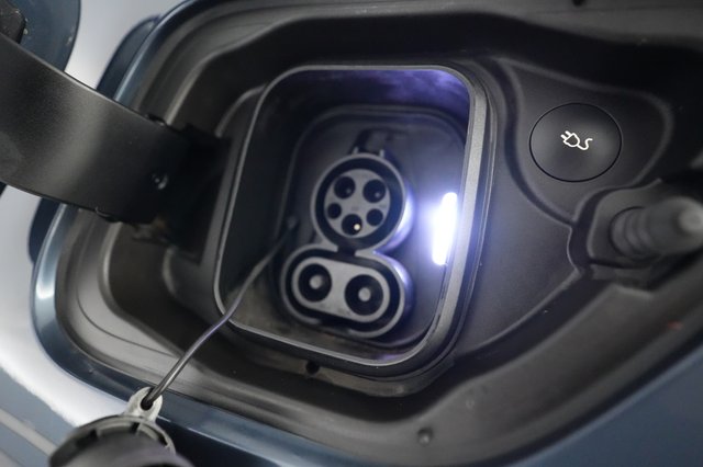 2022 Polestar 2 — photo 8 of 23