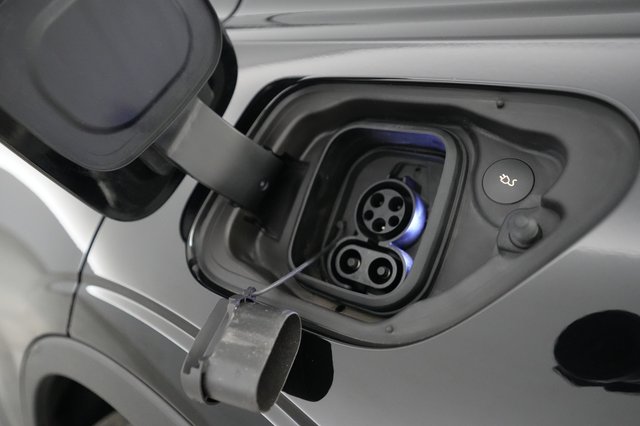 2023 Polestar 2 — photo 8 of 21