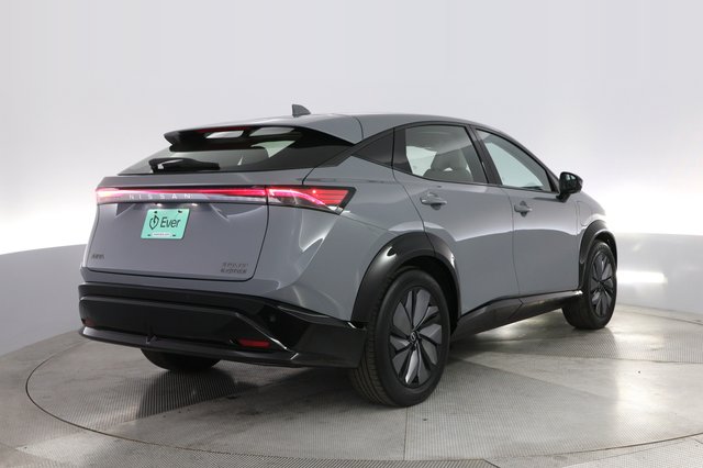 2023 Nissan Ariya — photo 2 of 20