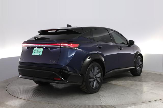 2023 Nissan Ariya — photo 2 of 21