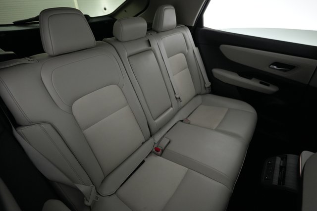 2023 Nissan Ariya — photo 4 of 21
