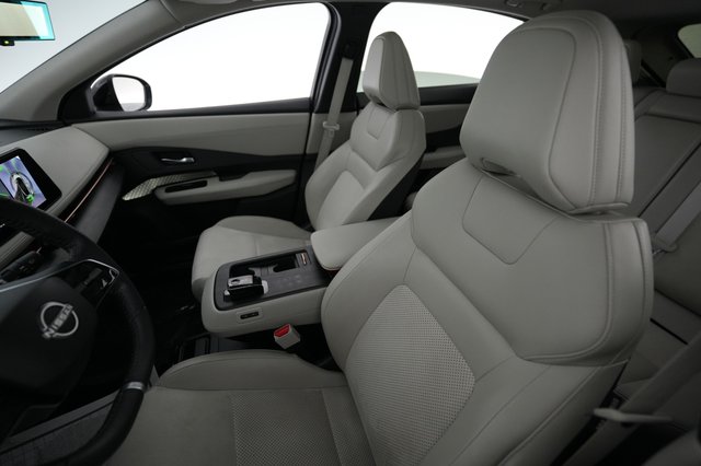 2023 Nissan Ariya — photo 3 of 21