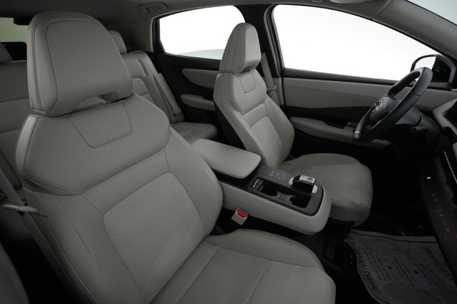 2023 Nissan Ariya — photo 19 of 21