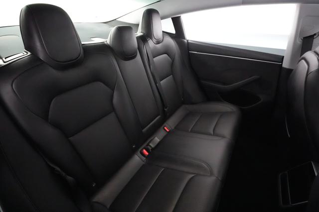 2024 Tesla Model 3 — photo 4 of 21