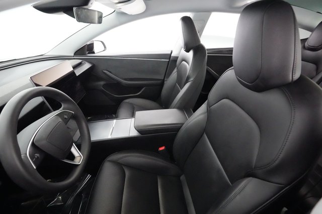 2024 Tesla Model 3 — photo 3 of 21