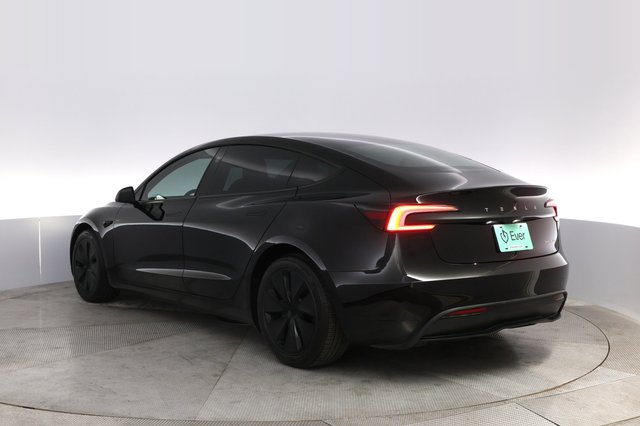 2024 Tesla Model 3 — photo 13 of 21