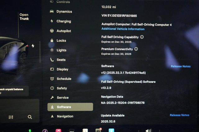 2024 Tesla Model 3 — photo 5 of 21