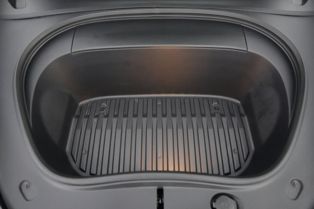 2024 Tesla Model 3 — photo 20 of 21
