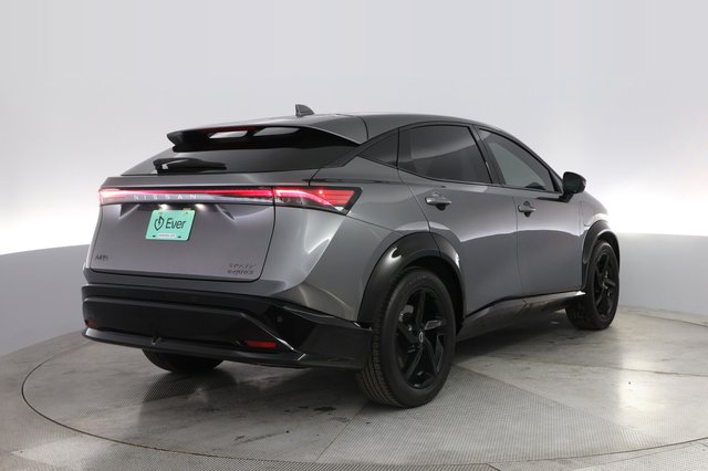 2024 Nissan Ariya — photo 2 of 21