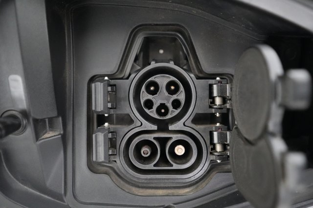2024 Nissan Ariya — photo 8 of 21