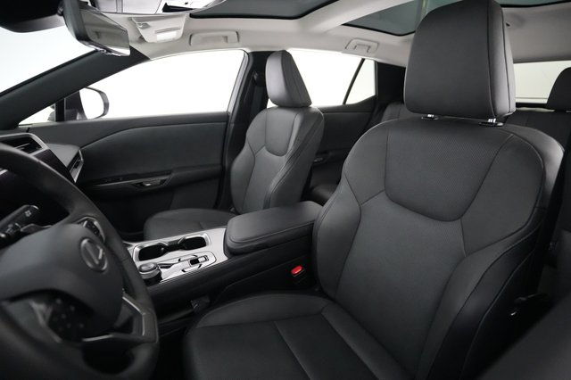 2024 Lexus RZ — photo 3 of 22