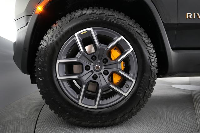 2023 Rivian R1T