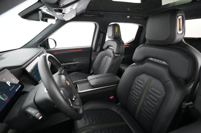 2023 Rivian R1T