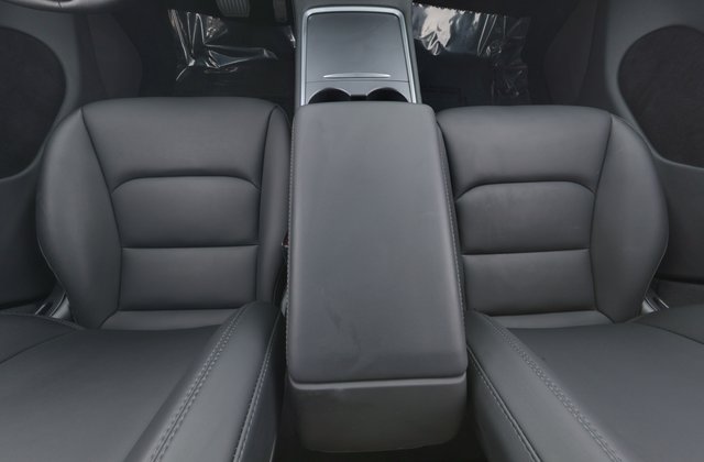 2023 Tesla Model Y — photo 22 of 26