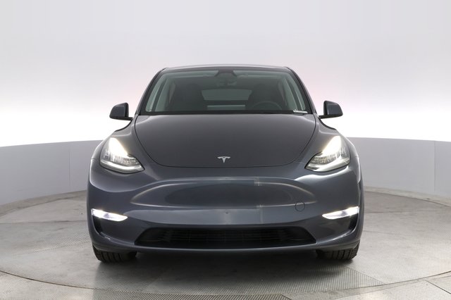 2023 Tesla Model Y — photo 9 of 26