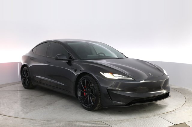 2024 Tesla Model 3 — photo 10 of 21