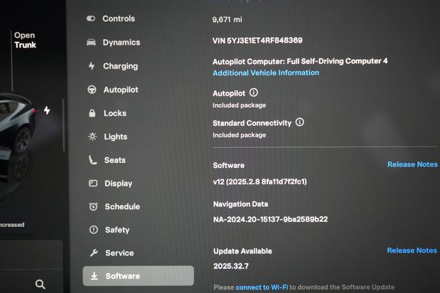 2024 Tesla Model 3 — photo 5 of 21