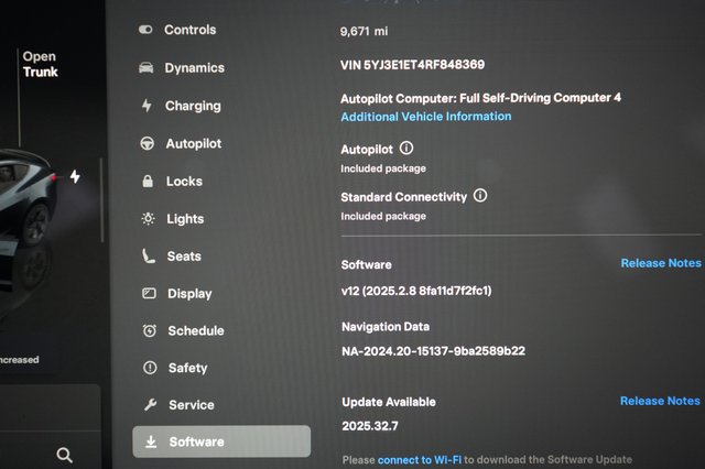 2024 Tesla Model 3 — photo 5 of 21