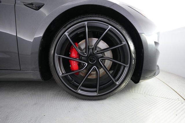 2024 Tesla Model 3 — photo 19 of 21