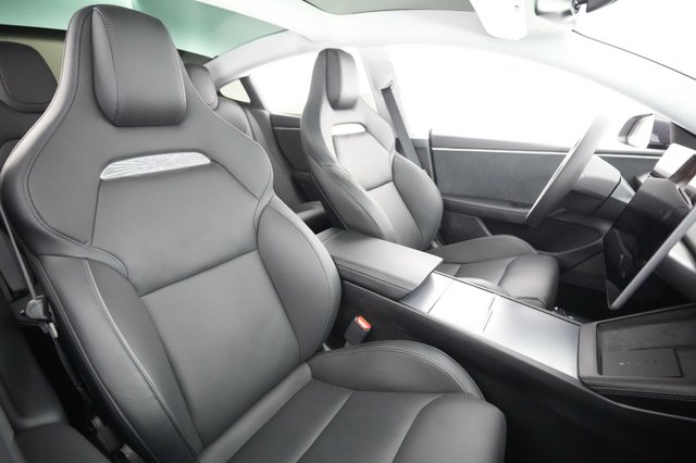 2024 Tesla Model 3 — photo 17 of 21