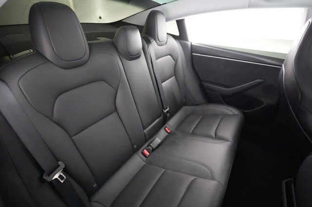 2024 Tesla Model 3 — photo 4 of 21