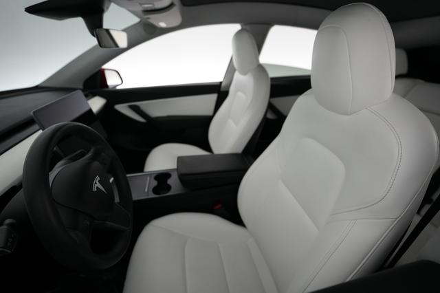 2021 Tesla Model Y — photo 3 of 23