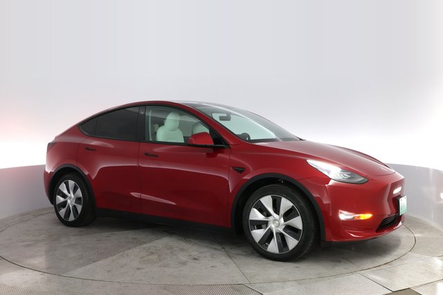 2021 Tesla Model Y — photo 11 of 23