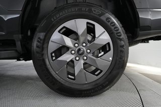 2024 Ford F-150 Lightning — photo 7 of 16