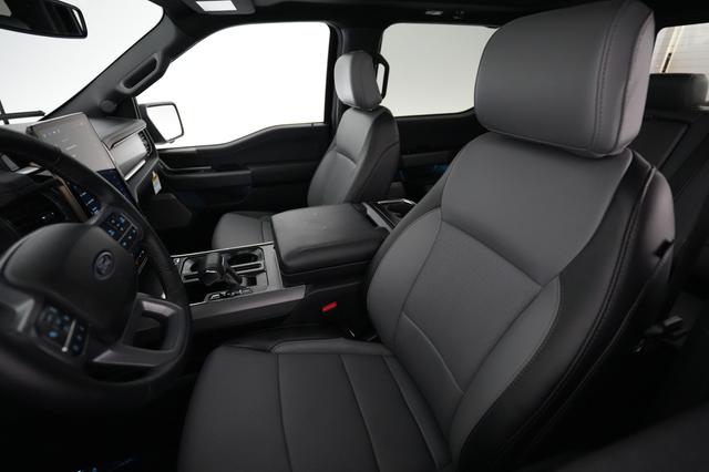 2024 Ford F-150 Lightning — photo 3 of 16
