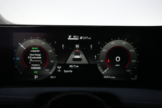 2024 Nissan Ariya — photo 5 of 23