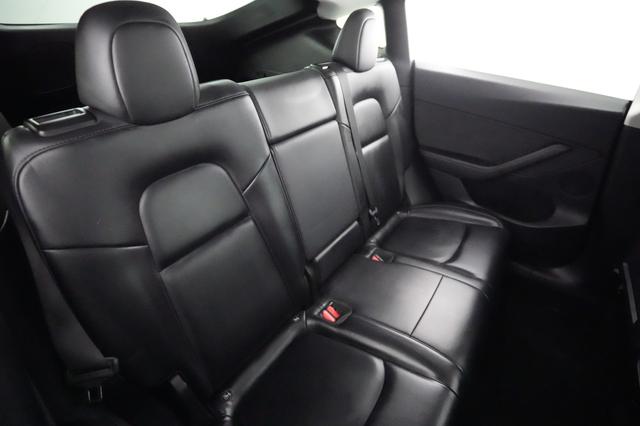 2021 Tesla Model Y — photo 4 of 22