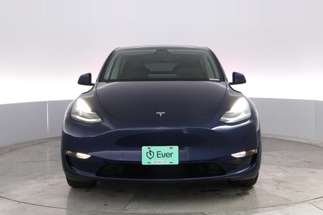 2021 Tesla Model Y — photo 9 of 22