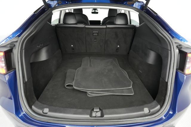 2021 Tesla Model Y — photo 6 of 22