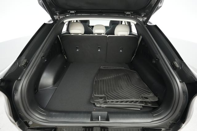 2022 Kia EV6 — photo 6 of 21